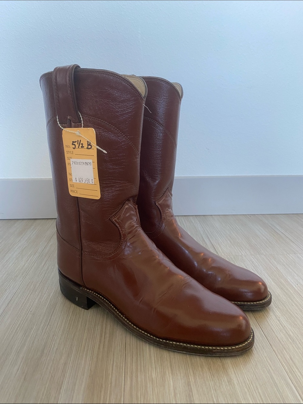 NWT Vintage Justin ‘Roper’ Brown Leather Western Boots - made in USA